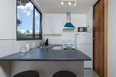 Photo of property in 3/8 Ireland Place, Ranui, Auckland, 0612