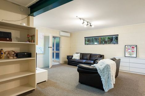 Photo of property in 18 Prinnbank Terrace, Dinsdale, Hamilton, 3204