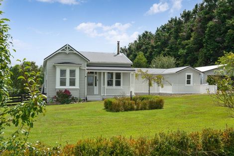 Photo of property in 63 Riversdale Road, Waihakeke, Carterton, 5792