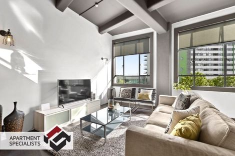 Photo of property in 22 Emily Place, Bellevue, Tauranga, 3110