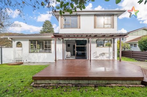 Photo of property in 2 Mcenroe Grove, Naenae, Lower Hutt, 5011