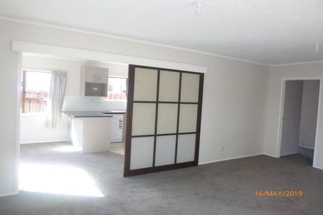 Photo of property in 2/54 Stanaway Street, Hillcrest, Auckland, 0627