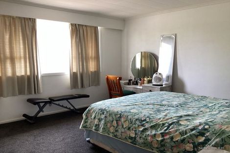 Photo of property in 11a Pukenui Street, Strandon, New Plymouth, 4312