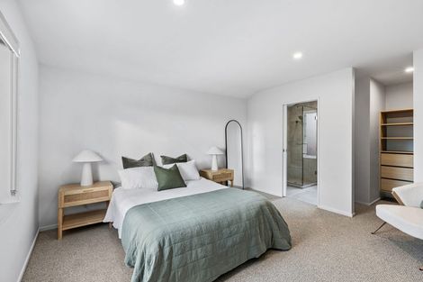 Photo of property in 3/92 Holly Road, St Albans, Christchurch, 8014