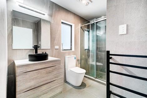 Photo of property in 1a Kairanga Street, Mangere East, Auckland, 2024