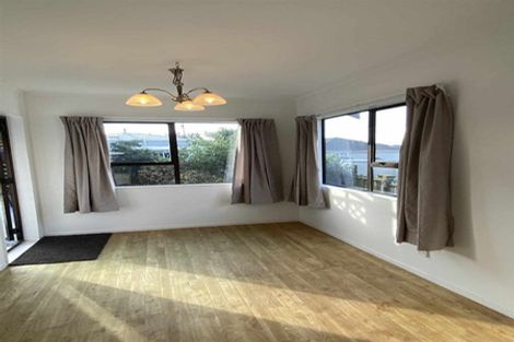 Photo of property in 19 Tane Street, New Lynn, Auckland, 0600
