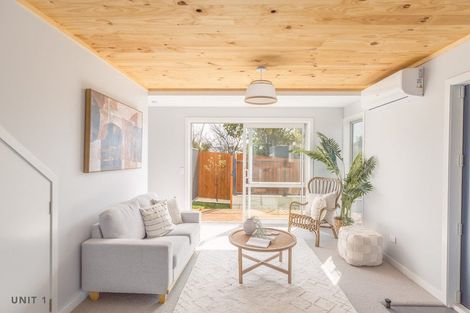 Photo of property in 137 Geraldine Street, Edgeware, Christchurch, 8013