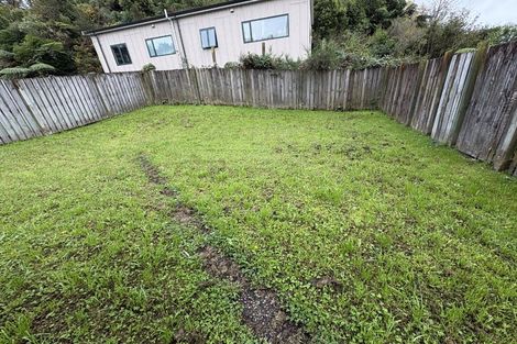 Photo of property in 24-26 Hanson Grove, Stokes Valley, Lower Hutt, 5019