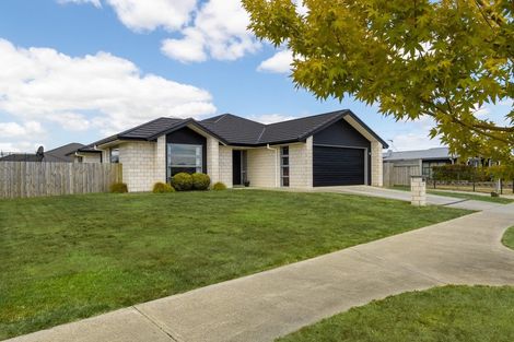 Photo of property in 48 Jarrett Terrace, Leamington, Cambridge, 3432
