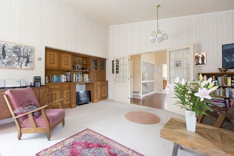 Photo of property in 109 Churchill Drive, Crofton Downs, Wellington, 6035
