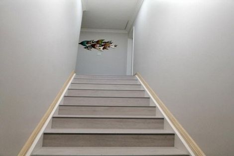 Photo of property in 76 Ferndown Avenue, Papatoetoe, Auckland, 2025