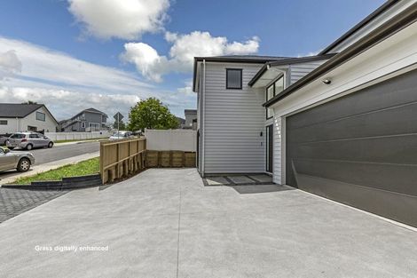 Photo of property in 15 Bela Vista Boulevard, Swanson, Auckland, 0614