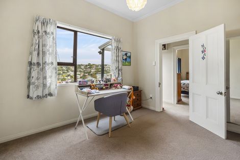 Photo of property in 11 Aitken Place, Mornington, Dunedin, 9011