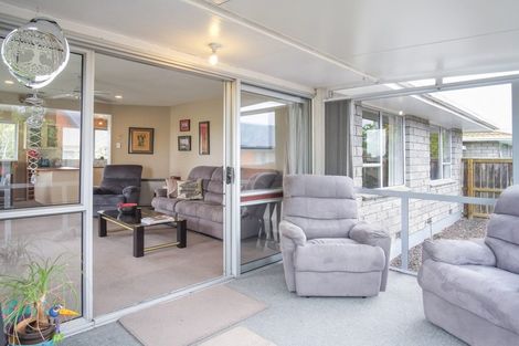 Photo of property in 27 Johns Road, Belfast, Christchurch, 8051