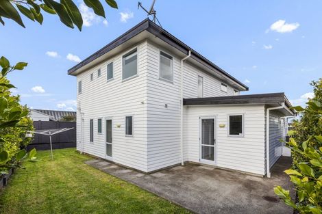 Photo of property in 15 Halyard Place, Te Atatu Peninsula, Auckland, 0610