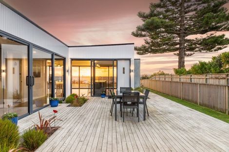 Photo of property in 257 Rosetta Road, Raumati Beach, Paraparaumu, 5032