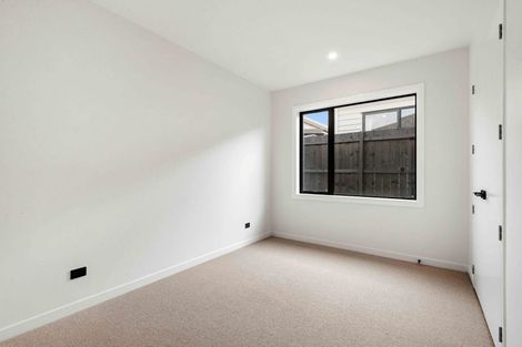 Photo of property in 29 Cara Avenue, Kumeu, 0810
