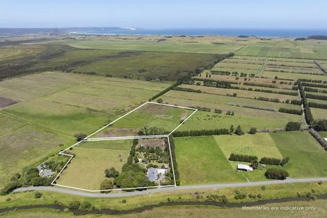 Photo of property in 810 Gill Road, Kaitaia, 0483