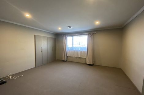 Photo of property in 6 Calder Place, Winton, 9720