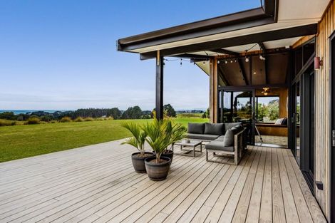 Photo of property in 27 Wilson Road, Urenui, 4375