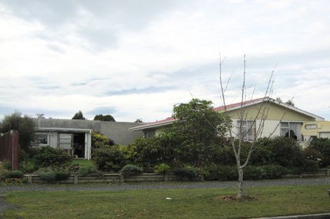 Photo of property in 1 Smith Street, Balclutha, 9230