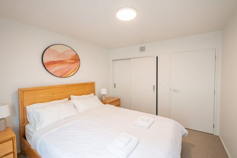 Photo of property in 241 Castle Street, Dunedin Central, Dunedin, 9016