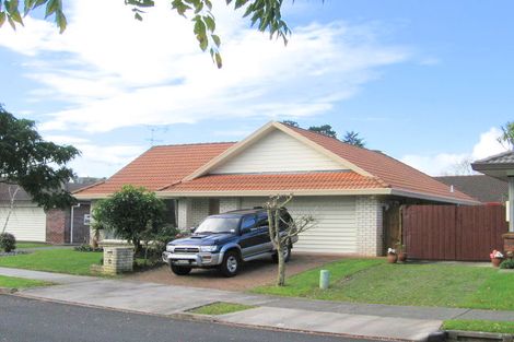 Photo of property in 2/15 Solana Court, Botany Downs, Auckland, 2010