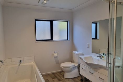 Photo of property in 30b Moonsail Drive, Whitby, Porirua, 5024