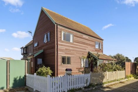Photo of property in 17-u12 Randwick Crescent, Moera, Lower Hutt, 5010