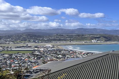 Photo of property in 10 Hornsey Road, Melrose, Wellington, 6023