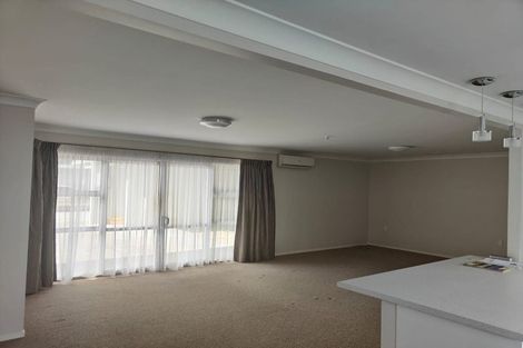 Photo of property in 2/15 Donald Street, Regent, Whangarei, 0112