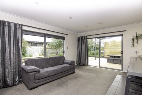 Photo of property in 26 Pegasus Place, Kelvin Grove, Palmerston North, 4414