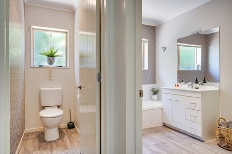 Photo of property in 19 Violet Street, Raglan, 3225