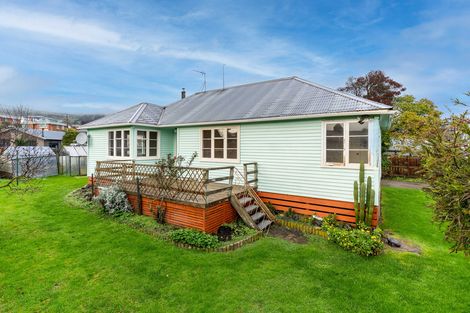 Photo of property in 44 Brighton Road, Green Island, Dunedin, 9018