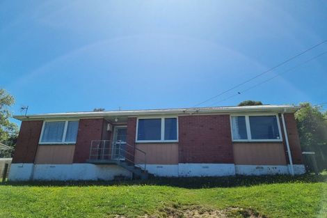 Photo of property in 3 Aberfeldy Street, Cannons Creek, Porirua, 5024