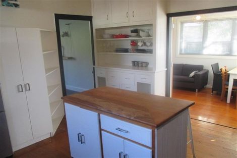 Photo of property in 53 Ngaio Street, Saint Martins, Christchurch, 8022