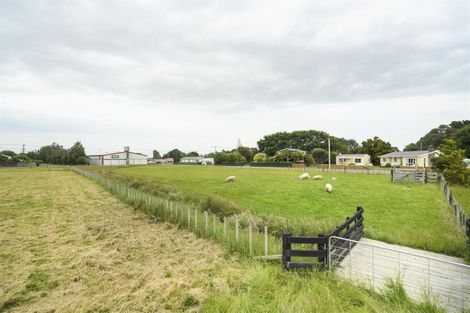 Photo of property in 40 Pukepapa Road, Marton, 4710