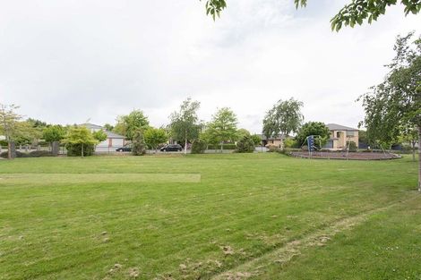 Photo of property in 11 Parkside Crescent, Northwood, Christchurch, 8051