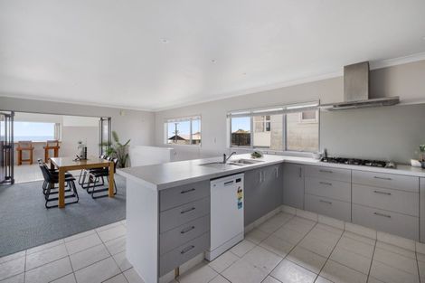 Photo of property in 81 Town Point Road, Maketu, 3189