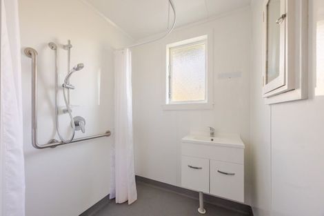 Photo of property in 36 Palmerston Road, Havelock North, 4130