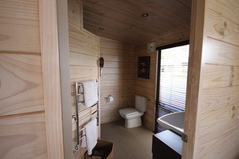 Photo of property in 115 Motu Hei, Pauanui, Hikuai, 3579