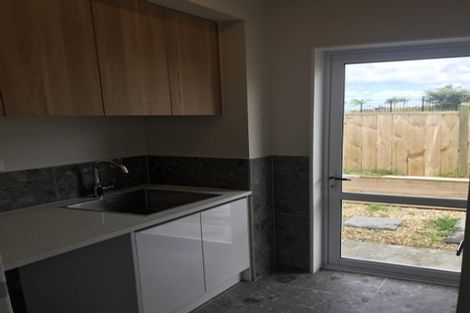 Photo of property in 10 Gunn Way, Hobsonville, Auckland, 0616