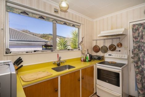 Photo of property in 2/30 Titoki Street, Stoke, Nelson, 7011