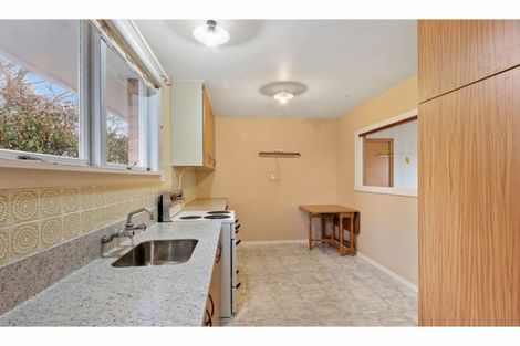 Photo of property in 43 Prestons Road, Redwood, Christchurch, 8051