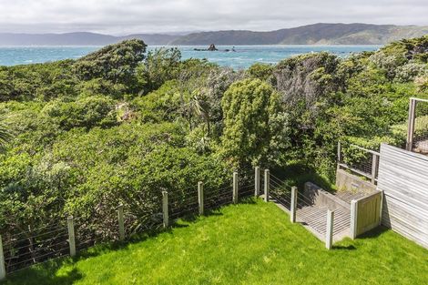 Photo of property in 33 Boardwalk Lane, Seatoun, Wellington, 6022