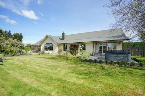 Photo of property in 38b Winton Lorneville Highway, Winton, 9781