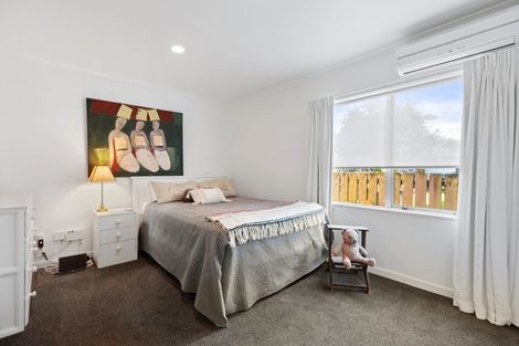 Photo of property in 42a Ngatai Road, Otumoetai, Tauranga, 3110
