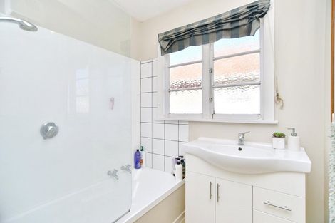 Photo of property in 75 Mahars Road, Mairehau, Christchurch, 8052