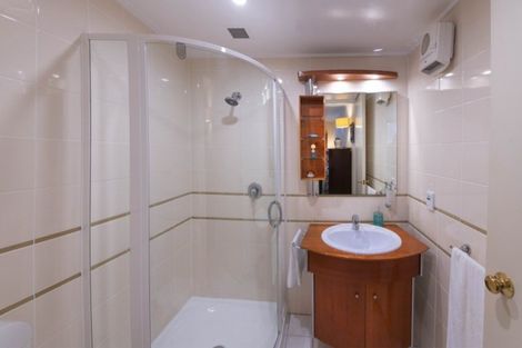Photo of property in Highwic, 32u5 Hobson Street, Thorndon, Wellington, 6011
