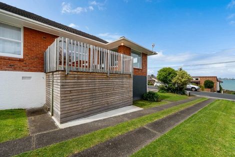 Photo of property in 1/27 Walter Street, Hauraki, Auckland, 0622